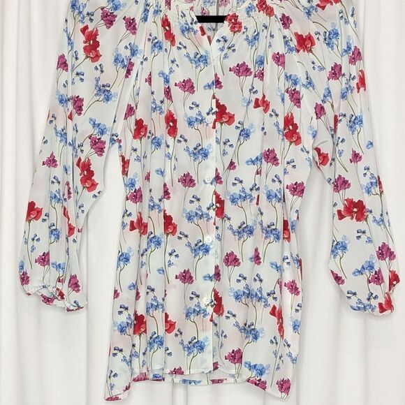 Tucker Classic Blouse English Garden Trilogy in Crepe de Chine Silk Top - Picture 3 of 8